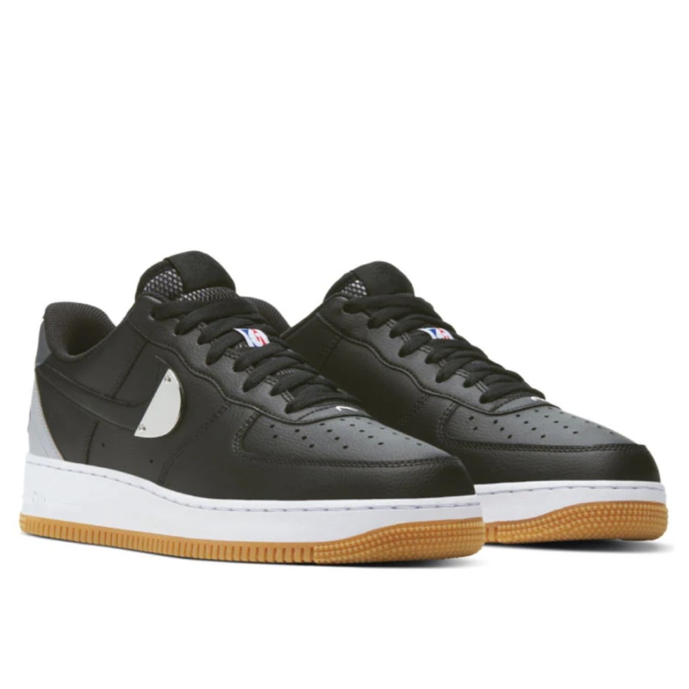 Nike boys Air Force 1 ‘07 LV8